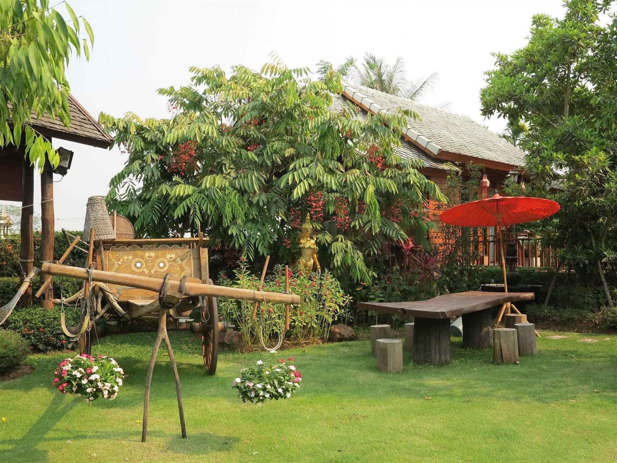 Phusanfah Resort Mae Taeng Exterior foto